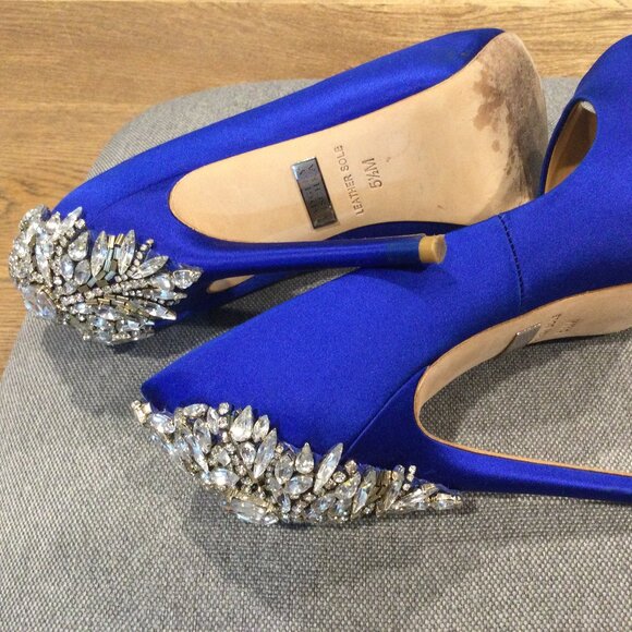 Badgley Mischka Women's Kiara Peep Toe Satin Platform High-Heel Pumps - Picture 10 of 11